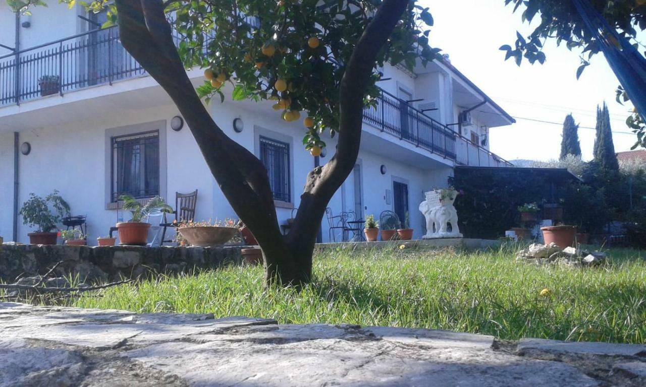 Appartamento in Collina Fondi Esterno foto